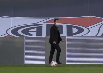 BUENAS NOTICIAS PARA GALLARDO: MONTIEL SE ENTRENÓ A LA PAR DEL GRUPO