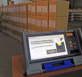 ALBERTO FERNÁNDEZ DEROGÓ EL VOTO POSTAL PARA LOS ARGENTINOS EN EL EXTERIOR