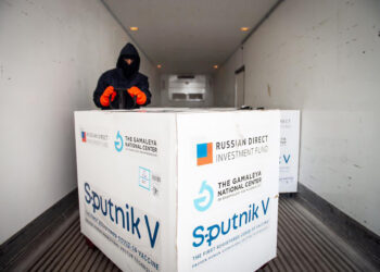 EL GOBIERNO COMIENZA CON LA DISTRIBUCIÓN DE LAS 330 MIL NUEVAS DOSIS DE SPUTNIK V: CUÁNTAS RECIBE CADA PROVINCIA