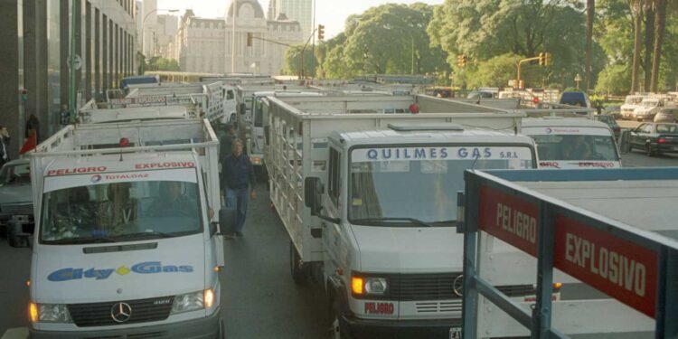 INCREMENTAN LOS PRECIOS MÁXIMOS PARA LAS GARRAFAS DE GAS Y ELEVAN 33% LOS SUBSIDIOS ESTATALES A TRAVÉS DEL PROGRAMA HOGAR