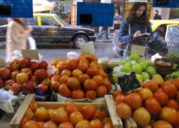 ESPAÑOL PRESENTÓ EL «MERCADO FEDERAL AMBULANTE», UN PROGRAMA QUE OFRECERÁ PRODUCTOS FRESCOS A PRECIOS MAYORISTAS