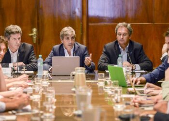 PROCESARON AL EX SECRETARIO DE FINANZAS DE MACRI POR IRREGULARIDADES EN LA COLOCACIÓN DE DEUDA