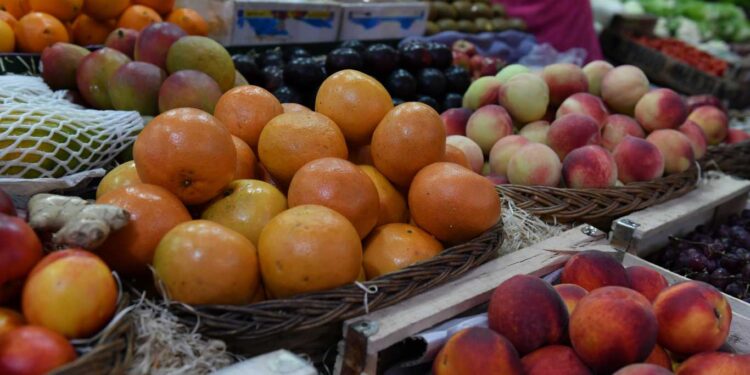LAS FRUTAS Y VERDURAS AUMENTARON HASTA DIEZ VECES MÁS QUE LA INFLACIÓN EN LOS ÚLTIMOS DOCE MESES