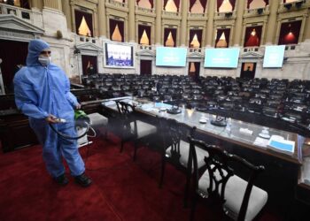 LA OPOSICIÓN RECHAZÓ LOS ANUNCIOS DE FERNÁNDEZ Y ADVIRTIÓ QUE NO ACOMPAÑARÁ SU PROYECTO EN EL CONGRESO