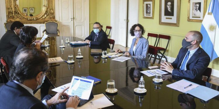 ECONOMÍA COMIENZA A ELABORAR EL PROYECTO DE PRESUPUESTO NACIONAL PARA 2022
