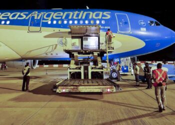 CON LA LLEGADA DE 500 MIL DOSIS PROVENIENTES DE MOSCÚ, ARGENTINA ALCANZARÁ LAS 7 MILLONES DE VACUNAS RECIBIDAS