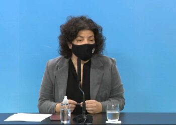 CON EJE EN EL NÚMERO DE CASOS Y CAMAS, VIZZOTTI ENCABEZÓ LA REUNIÓN DE LA MESA DE COORDINACIÓN DEL AMBA