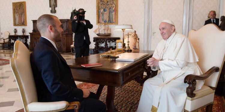 GUZMÁN SE REUNIÓ CON EL PAPA Y CON EMPRESARIOS ITALIANOS EN ROMA