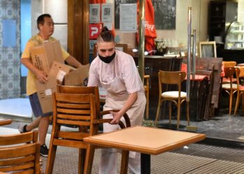 KULFAS, A GASTRONÓMICOS: «REBELDÍA NO VAMOS A ACEPTAR»