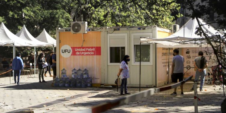 VACUNAS CONTRA EL COVID-19: ABREN EN LA CIUDAD EL REGISTRO PARA LOS MAYORES DE 65 AÑOS