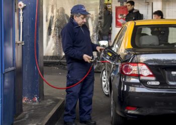 EL PRECIO DEL GNC AUMENTARÁ 30% DESDE ESTE SÁBADO