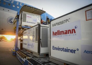 UN MILLÓN DE VACUNAS DE SINOPHARM LLEGARÁN EL JUEVES: HOY SALE EL VUELO DE AEROLÍNEAS ARGENTINAS