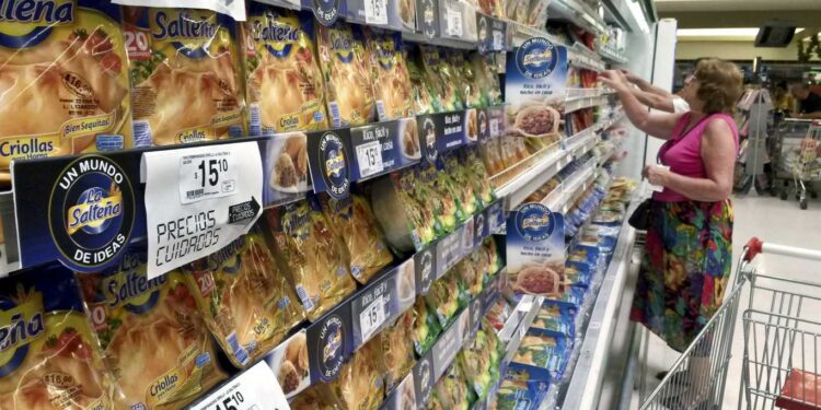CON UNA FUERTE SUBA DE ALIMENTOS, LA INFLACIÓN DE ABRIL FUE DE 4%, SEGÚN ESTUDIO PRIVADO