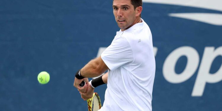 DELBONIS DIO EL BATACAZO Y VENCIÓ A CARREÑO BUSTA EN TRES SETS DEL MASTERS 1000 DE MADRID