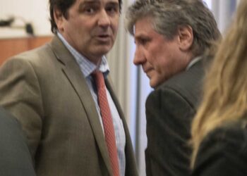 BOUDOU TILDÓ DE «RATA» A «PEPÍN» RODRÍGUEZ SIMÓN Y CUESTIONÓ LA «DINÁMICA DEL CINISMO Y LA MENTIRA» DE MACRI