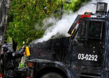 COLOMBIA RECHAZÓ LAS CRÍTICAS DE FERNÁNDEZ A LA REPRESIÓN DE LAS MANIFESTACIONES: «ES UNA INTROMISIÓN ARBITRARIA»
