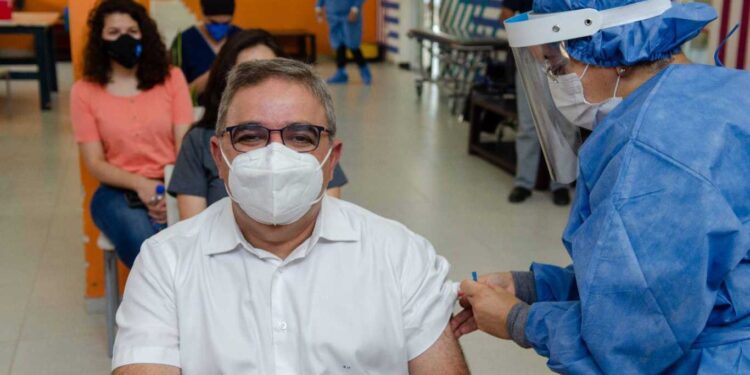 CATAMARCA ESTÁ «EN SEMÁFORO ROJO» CON 600 CONTAGIOS EN LAS ÚLTIMAS HORAS Y EL 95 POR CIENTO DE LAS CAMAS OCUPADAS