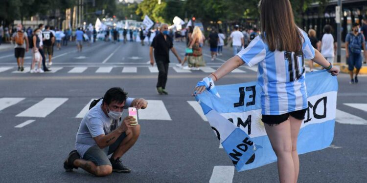 LA ENFERMERA DE MARADONA PIDIÓ DECLARAR «BAJO JURAMENTO DE DECIR LA VERDAD»