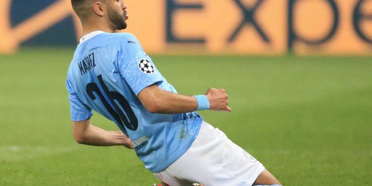 MANCHESTER CITY SE QUEDÓ CON LA PREMIER LEAGUE TRAS LA DERROTA DEL UNITED FRENTE AL LEICESTER