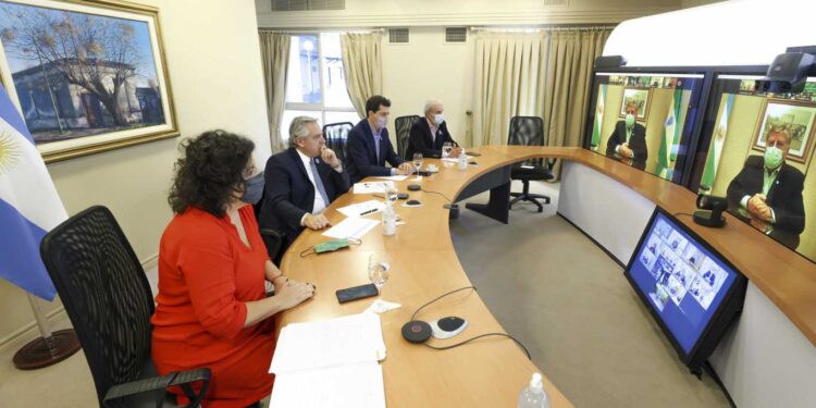 ANTE GOBERNADORES, FERNÁNDEZ ADVIRTIÓ QUE ES EL «PEOR MOMENTO DE LA PANDEMIA» Y CONFIRMÓ NUEVAS RESTRICCIONES