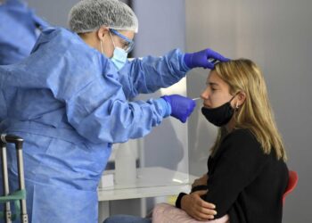 EL PRESIDENTE AFIRMÓ QUE «EN POCAS SEMANAS LA TOTALIDAD DE LAS PERSONAS DE RIESGO» ESTARÁN VACUNADAS CONTRA EL COVID-19
