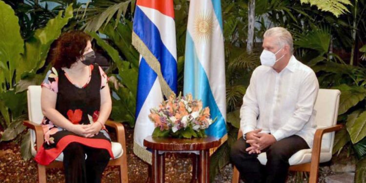 VIZZOTTI Y NICOLINI SE REUNIERON CON EL PRESIDENTE DE CUBA PARA INTERIORIZARSE SOBRE LAS VACUNAS CONTRA EL COVID-19