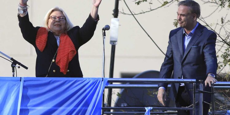 CARRIÓ ANUNCIÓ QUE LA CC SE VA DE COALICIÓN FEDERAL Y LA LEY DE BASES SERÁ VOTADA A MANO ALZADA