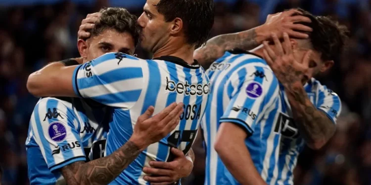 Racing recibe a Corinthians con la ilusión de volver a una final continental