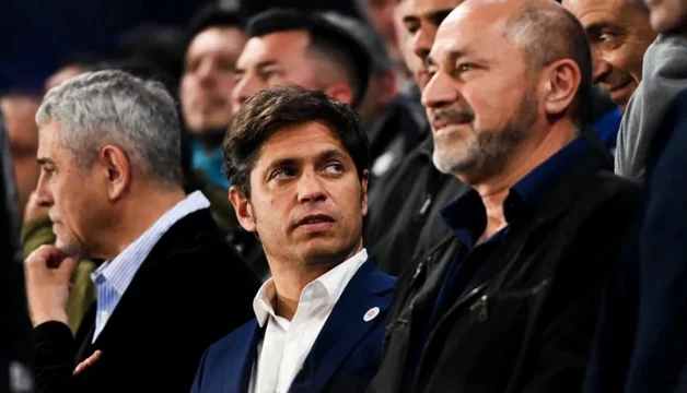 Axel Kicillof juega a favor de la reelección de intendentes y abre una nueva pulseada con el kirchnerismo