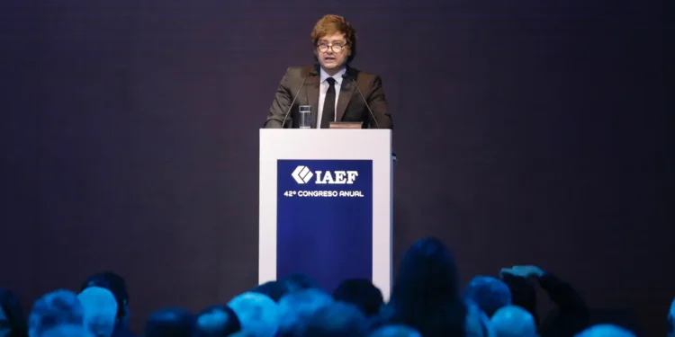 Javier Milei: «Cuando levantamos el cepo los mandriles econochantas dijeron que el dólar se iba a las nubes»
