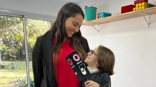 Grabois cuestionó a Milei por su posteo sobre Ian y expuso una foto del niño con una funcionaria del Gobierno