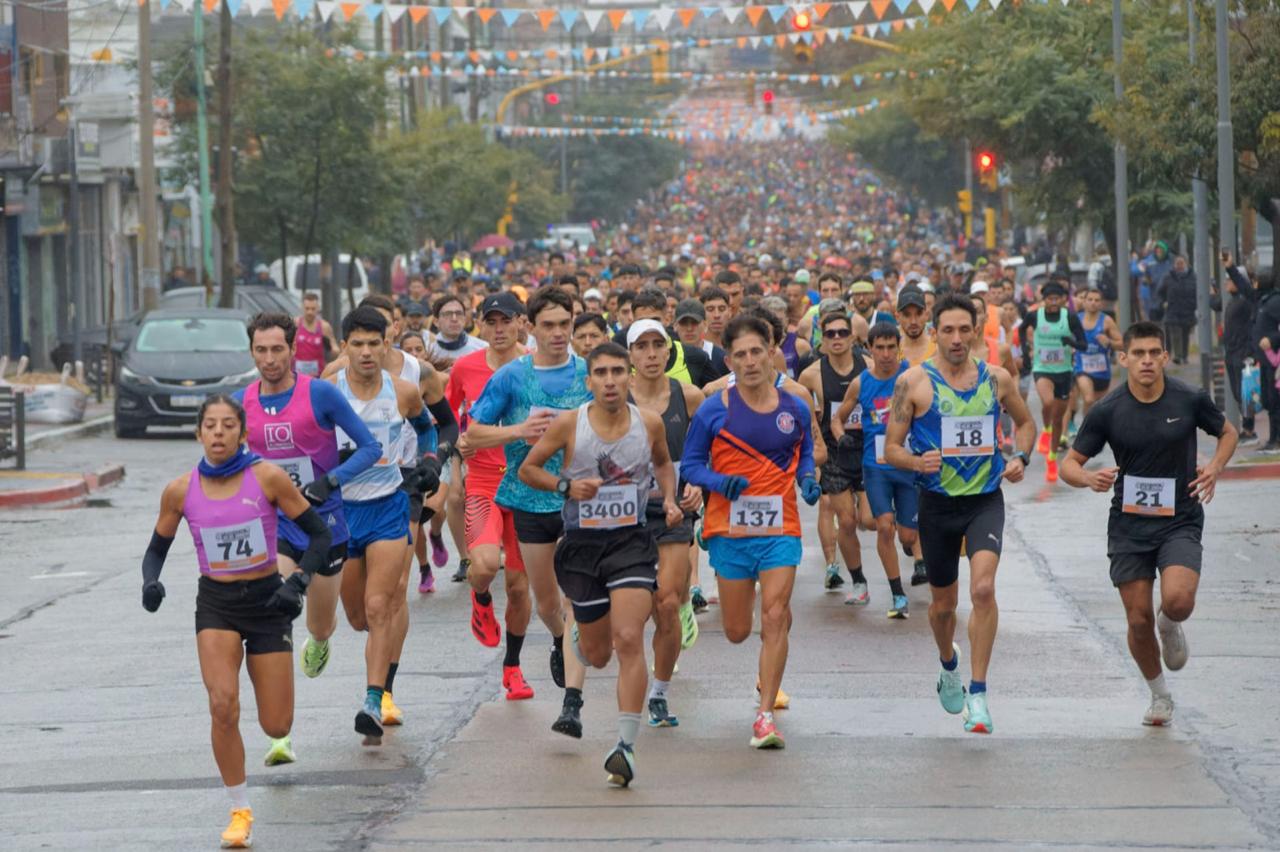 MILES DE ATLETAS SE SUMARON A LA GRAN FIESTA DEL DEPORTE DE BERAZATEGUI