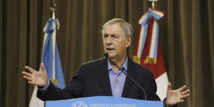 A un día de que venza el plazo de la baja de retenciones, Juan Schiaretti pidió la eliminación por completo