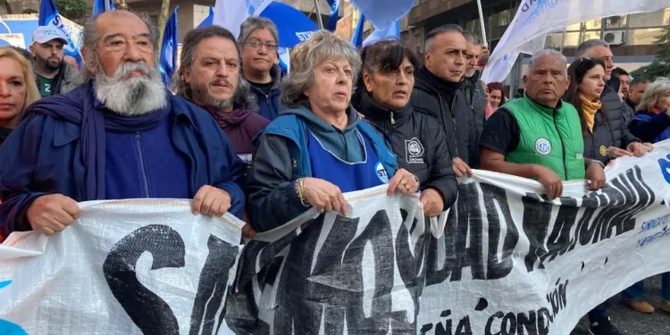 Trabajadores Viales pidieron apoyo de gobernadores y legisladores para frenar el cierre de Vialidad Nacional
