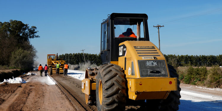 General Paz: comenzó la obra de reconstrucción del acceso a Renner