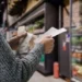 El consumo masivo logró un leve repunte y aumentó 0,9% interanual en agosto