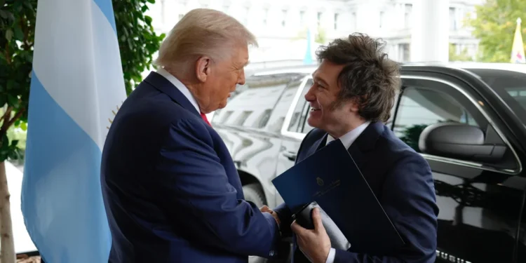 Caputo salió a calmar los mercados tras dichos de Trump y Estados Unidos anunciará acuerdos comerciales
