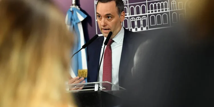 Tras el fallo judicial, el Gobierno evalúa un decreto para reasignar partidas de discapacidad y universidades
