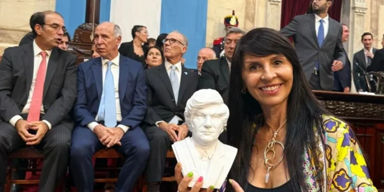 Villaverde sigue a la defensiva: “No soy narcotraficante»
