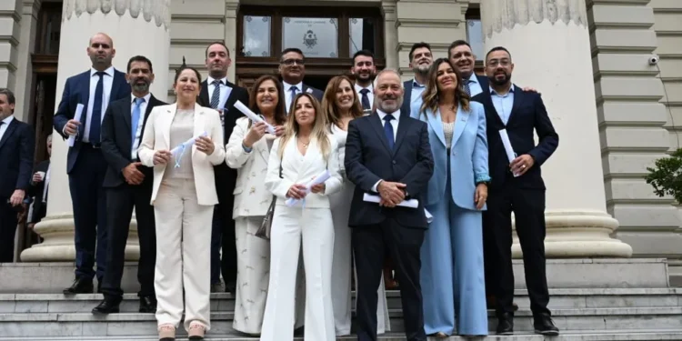 Interna libertaria: Pareja cede la jefatura de bloque, pero se quedó con una Vicepresidencia
