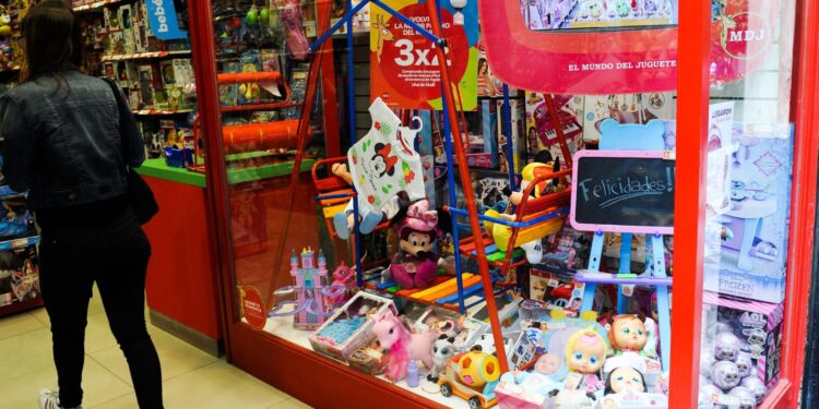 HASTA $50 MIL DE DESCUENTO POR COMPRA Y CUOTAS PARA LAS FIESTAS