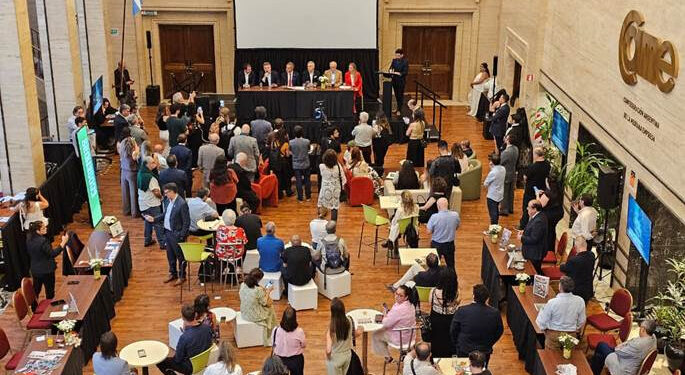 Con la presencia de Scioli, la provincia de Tucumán lanzó la temporada de verano en CAME