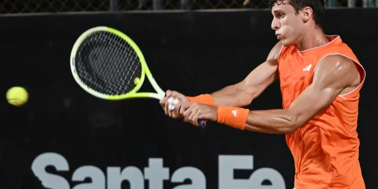 Juan Manuel Cerúndolo está en cuartos de final del Challenger de Rosario