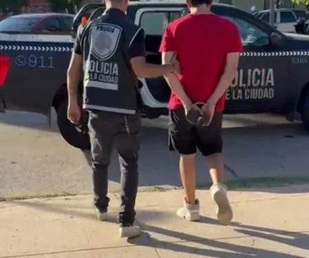 Operativos de la Policía de la Ciudad en el fútbol: detuvieron a un prófugo y demoraron a 18 trapitos