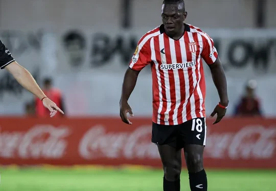 Estudiantes le ganó a Gimnasia de Mendoza y permanece segundo en la Zona A del Torneo Apertura