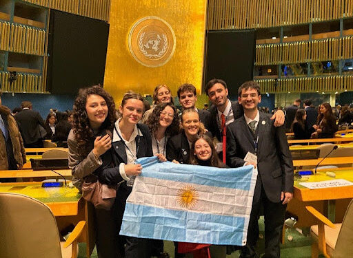 ESTUDIANTES DE LA UBA OBTUVIERON EL PRIMER PREMIO EN UNA TRADICIONAL COMPETENCIA ORGANIZADA POR NACIONES UNIDAS