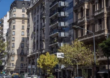 Pese a que aumentaron, las expensas quedaron por debajo de la inflación en el primer trimestre