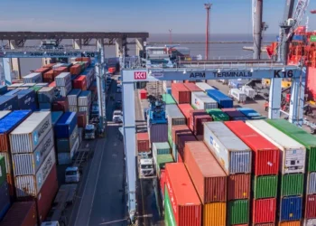 Crece la preocupación por posibles cambios en el Código Aduanero