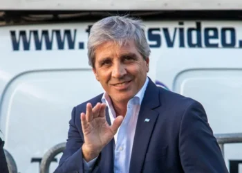 Caputo defendió la gestión económica y volvió a cargar contra el kirchnerismo