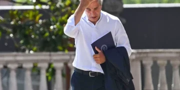 Números en rojo: Caputo adelantó que la inflación de marzo será superior al 3 por ciento